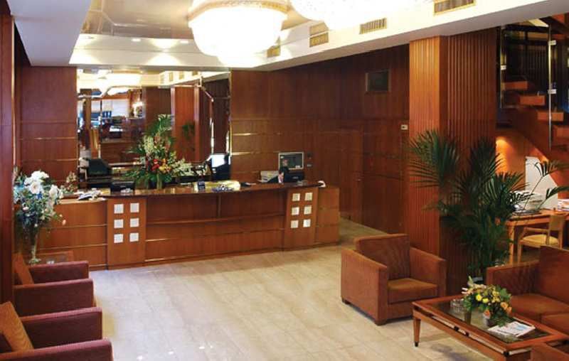 ibis Geneve Centre Lac Interno foto